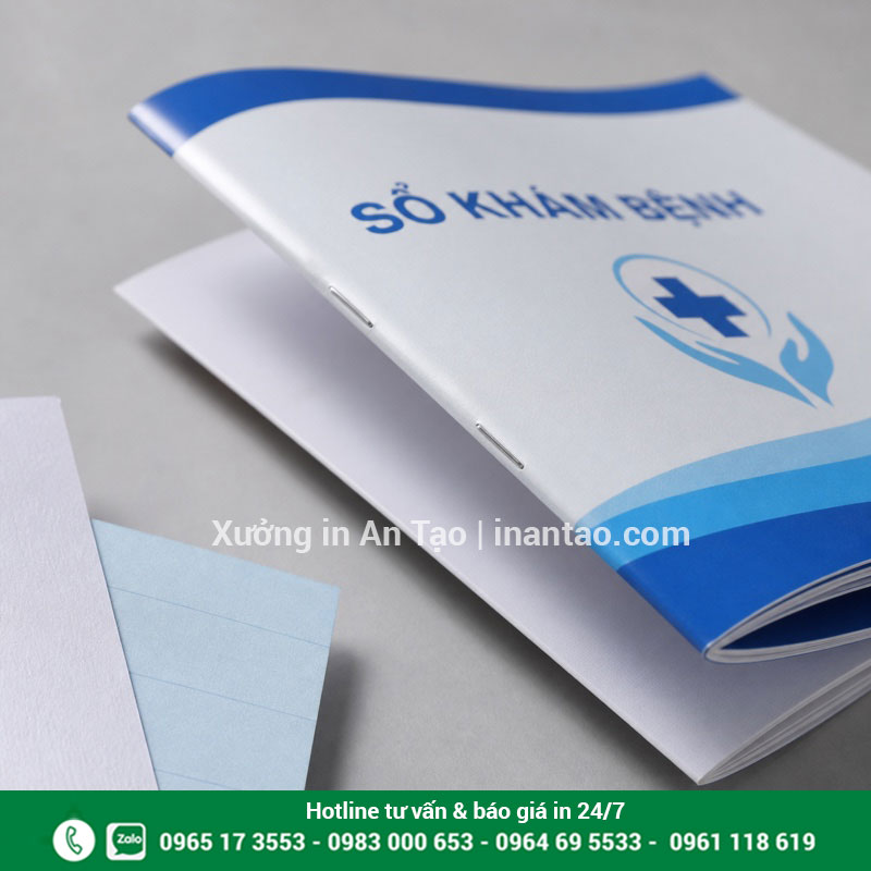 Chất liệu và gia công khi in sổ khám Cận cảnh bìa Couche, giấy ruột Ford và ghim giữa của sổ khám bệnh
